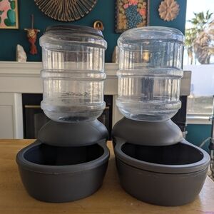 Automatic Pet Water Dispenser - Gray